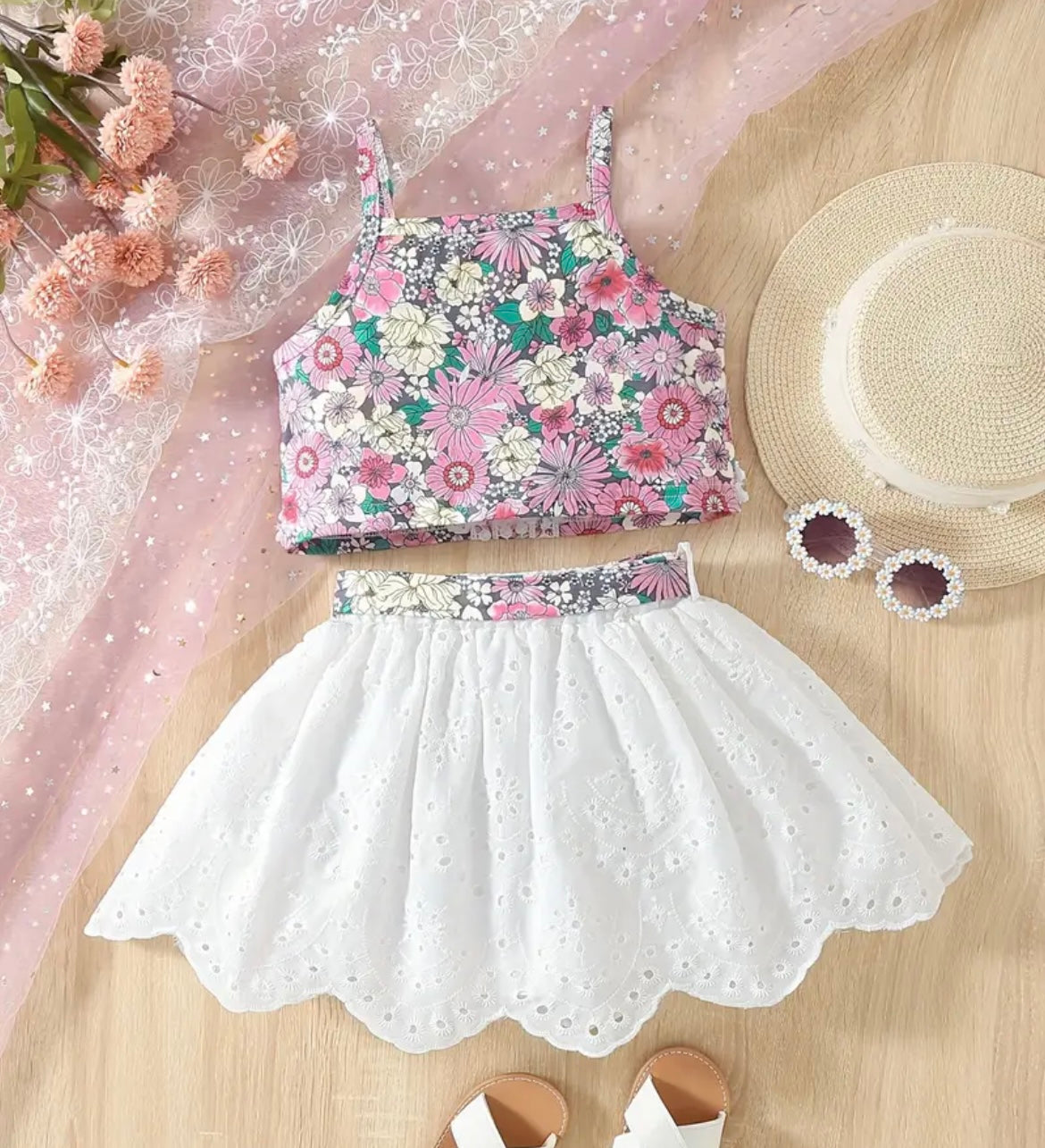 Pink Floral Top With Lace Skirt And Floral Belt - Ryry&Lulu